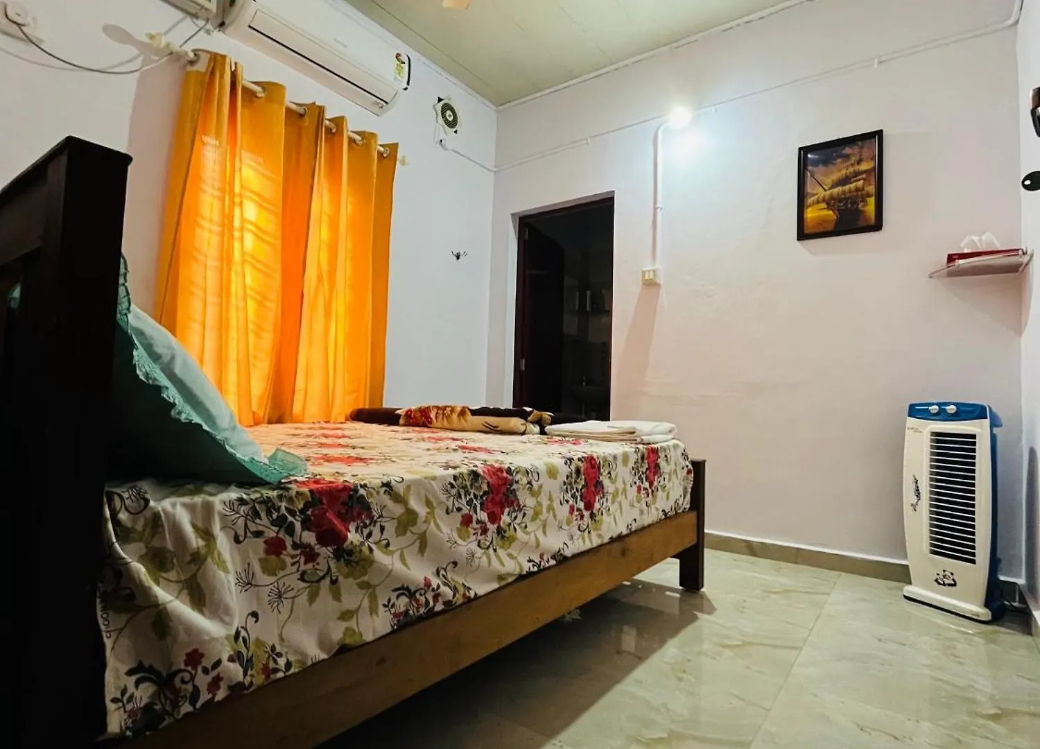 Orchid Home Stay Cherai Beach 0*,
